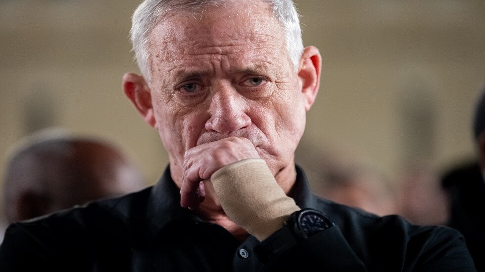 غانتس يعلن أن إسرائيل لم تتلق ردا عن موافقة حماس على الصفقة ويدعو لتجنب