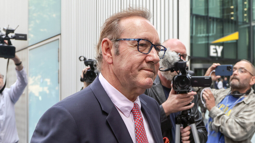 كيفن سبايسي يواجه اتهامات جديدة من رجال بالـ"التحرش الجنسي"