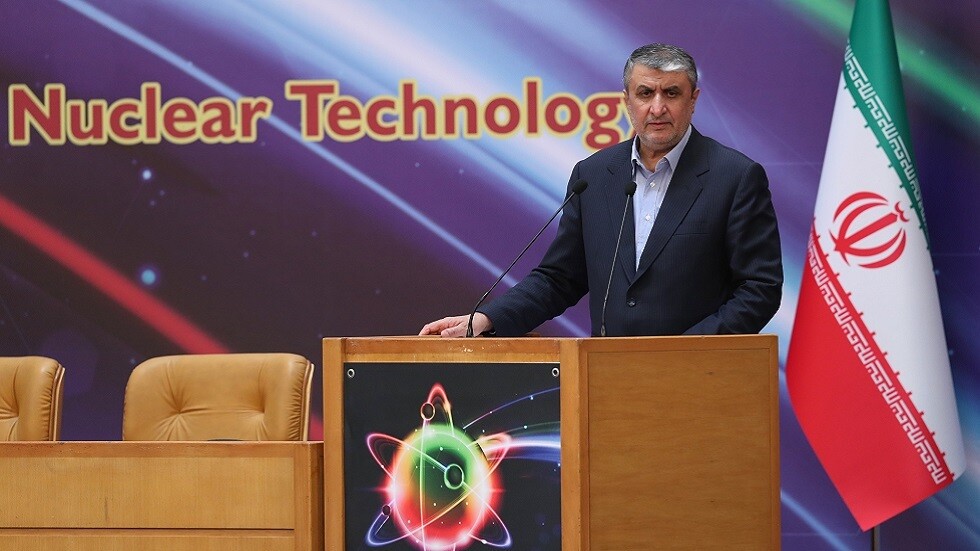 إيران تعلن موعد بدء صب الخرسانة في "جزيرة نووية" جديدة