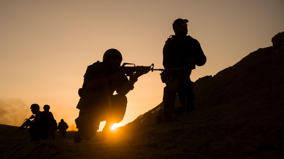 "هآرتس": خمس قتلى الجيش الإسرائيلي سقطوا بـ"نيران صديقة" و"حوادث تشغيلية"