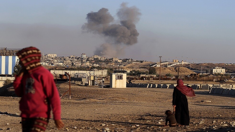 "عامل إضافي مزعزع للاستقرار".. موسكو تعلق على العملية الإسرائيلية في رفح