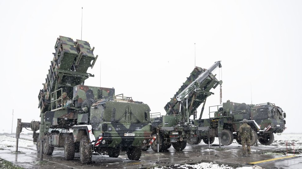 الرئيس الروماني يكشف موقف بلاده من إرسال أنظمة "باتريوت" إلى أوكرانيا