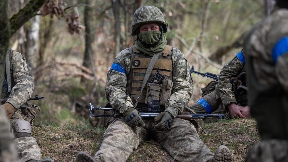 Foreign Policy: على واشنطن إقناع كييف باستحالة إعادة المناطق التي انضمت إلى روسيا