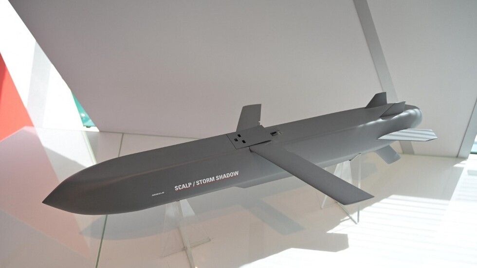 خبير: فرنسا تزود كييف بصواريخ SCALP لتوفير المال