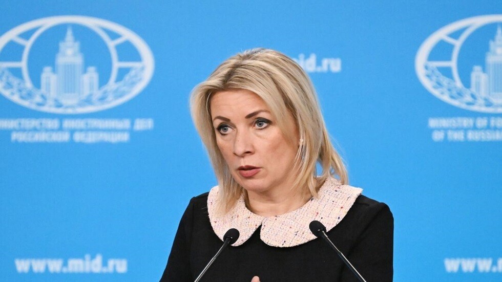 زاخاروفا تصف الاتحاد الأوروبي بالمريض بـ