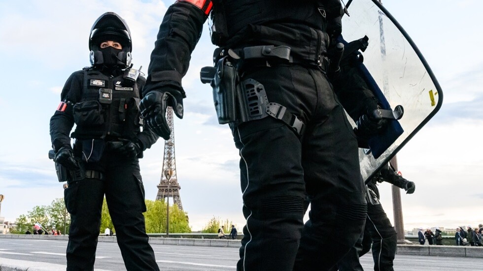 محمد عمرة الملقب بـ"الذبابة".. هذا ما نعرفه عن السجين الذي تم تهريبه بطريقة هوليوودية في فرنسا (صور)