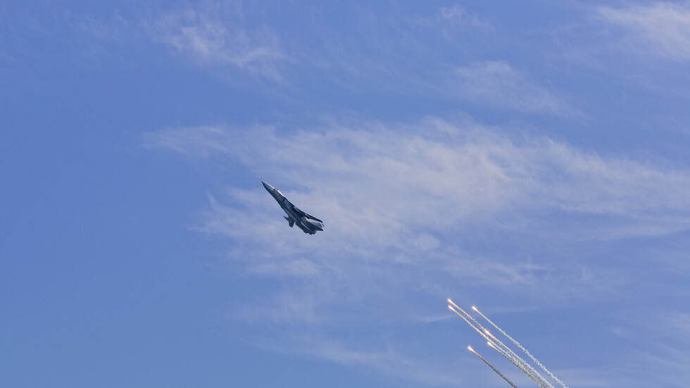 اليابان والولايات المتحدة توقعان اتفاقا لتطوير أسلحة اعتراضية لمجابهة الصواريخ فرط الصوتية