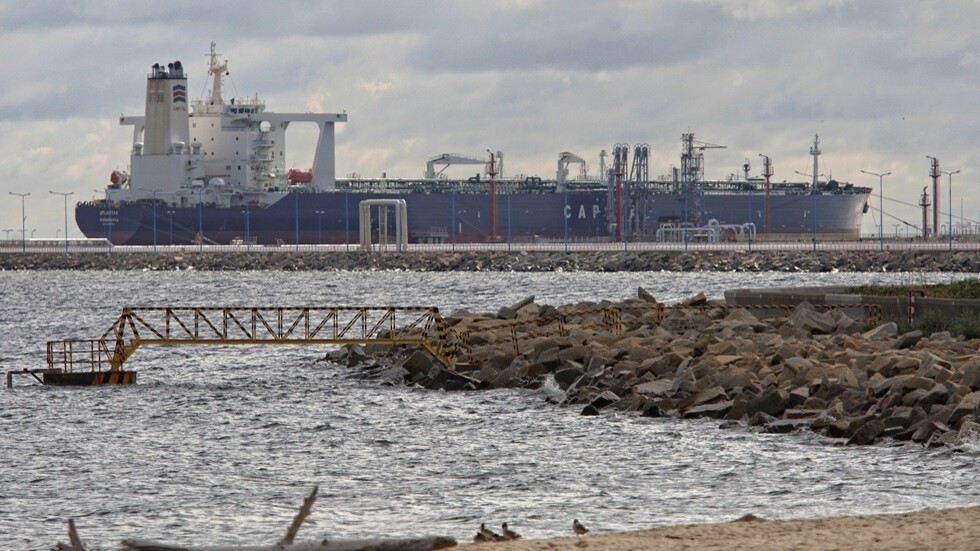 كيف ستؤثر وفاة رئيسي على أسعار النفط؟