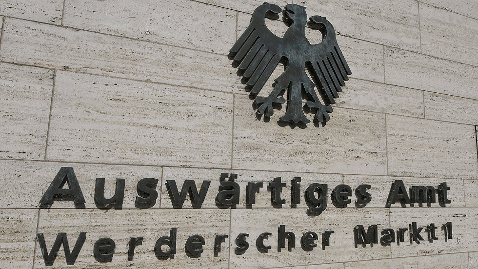 "أعطى انطباعا خاطئا بالمساواة".. برلين "تأسف" لتحرك الجنائية الدولية ضد نتنياهو وغالانت