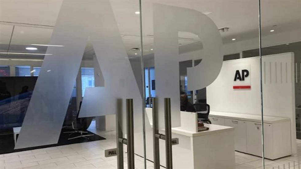 "مراسلون بلا حدود" تستنكر "الرقابة الشنيعة" بعد قطع إسرائيل تغطية "أسوشيتد برس" المباشرة لغزة