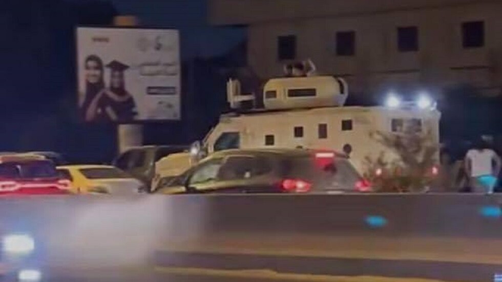 مراسل RT: استنفار أمني شرق العاصمة الليبية طرابلس (صور + فيديو)