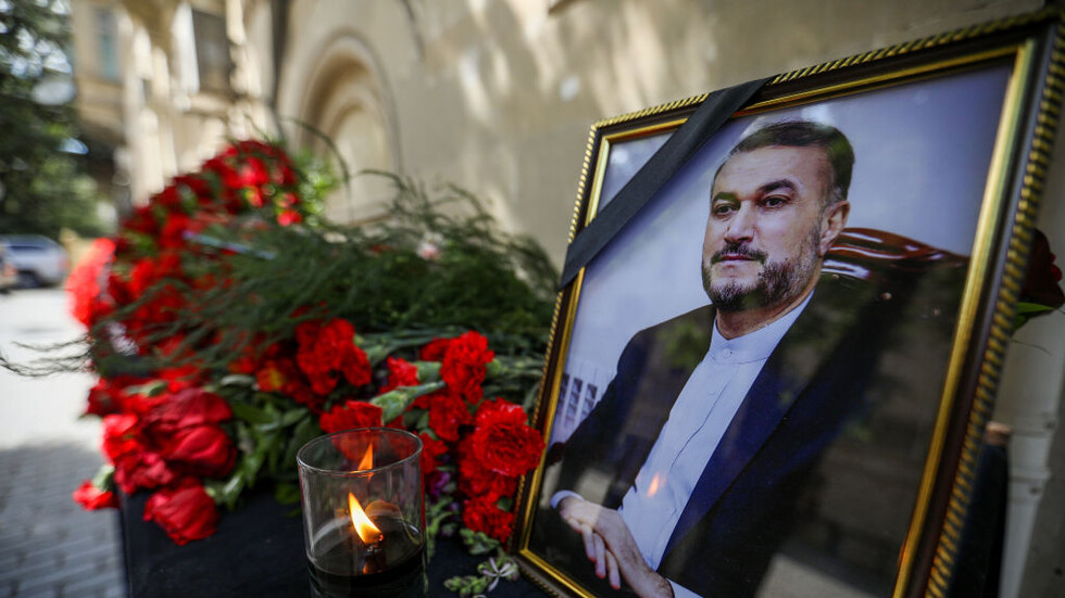 بدء مراسم تشييع عبد اللهيان في مقر وزارة الخارجية (فيديو)