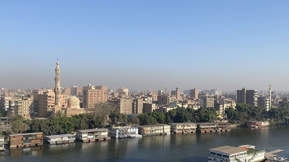 البنك المركزي المصري يقرر تثبيت سعر الفائدة على الإيداع والإقراض