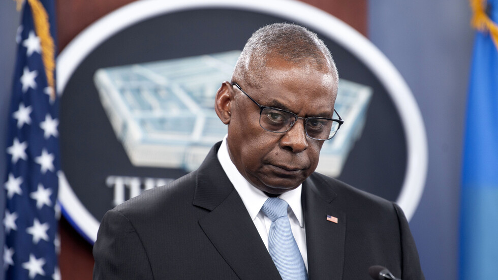 وزير الدفاع الأمريكي يسلم مهامه لنائبته مؤقتا بسبب خضوعه لإجراء طبي