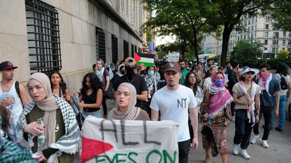 استطلاع: تراجع تأييد بايدن بين الأمريكيين من أصول عربية