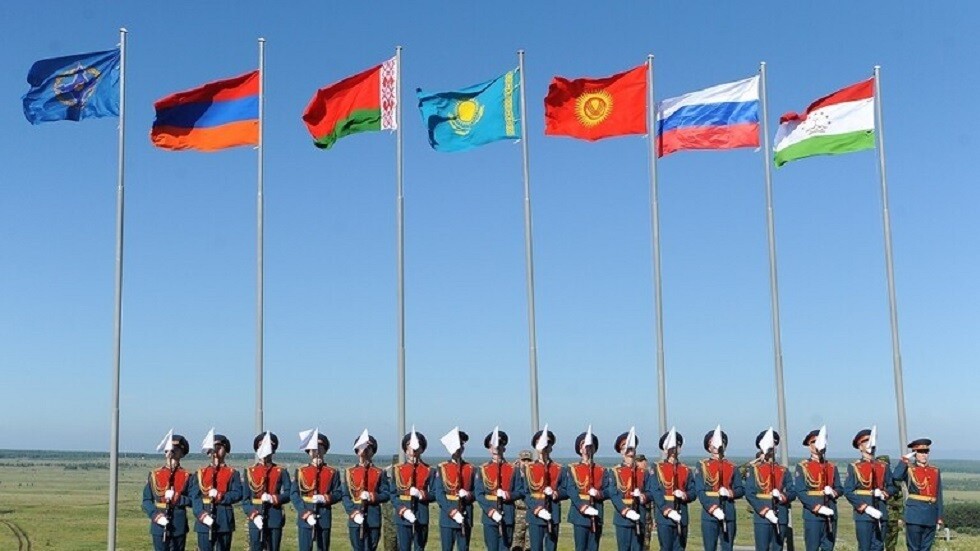 وزراء دفاع دول "الأمن الجماعي" يوقعون وثائق تزويد قواتهم بأسلحة متقدمة