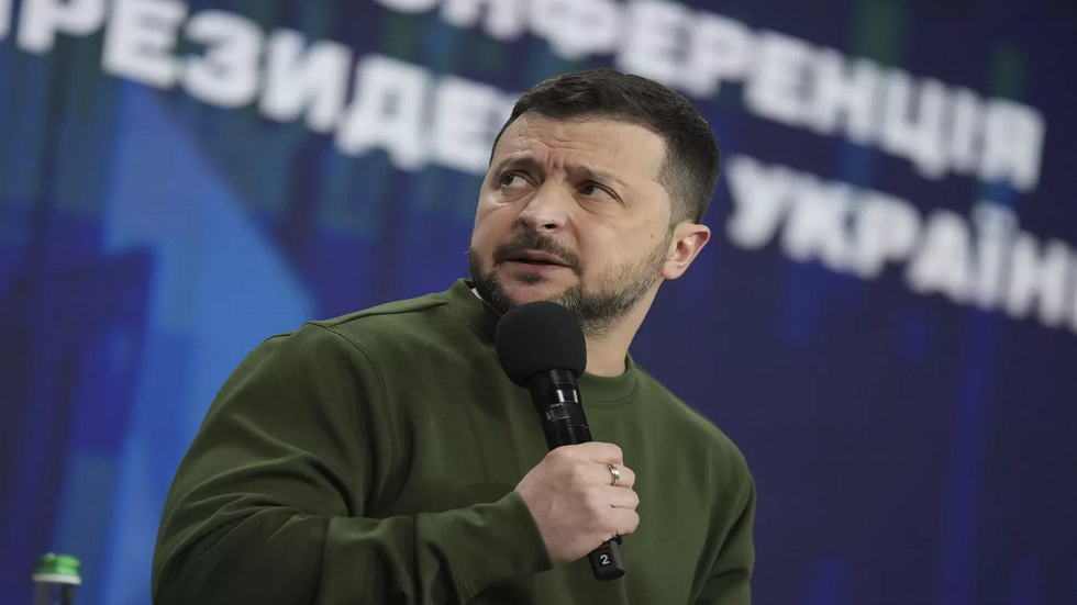 برلماني أوكراني سابق يكشف مخططا غربيا يخص زيلينسكي سيكتسح الساحة الغربية قريبا
