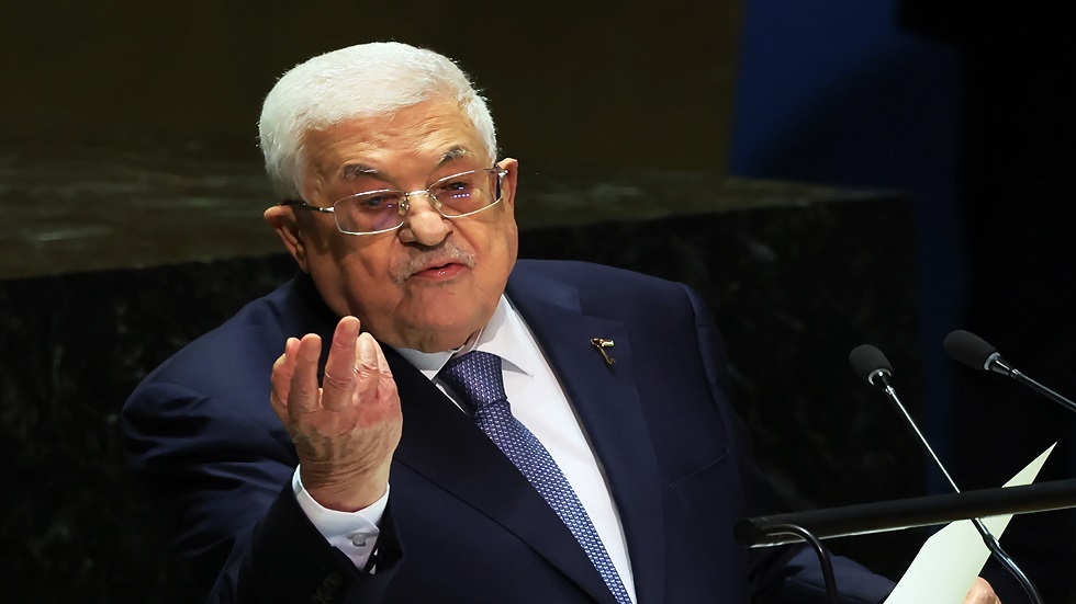 عباس  يرحب بنجاح الجهود المصرية والقطرية في التوصل لاتفاق لوقف إطلاق النار