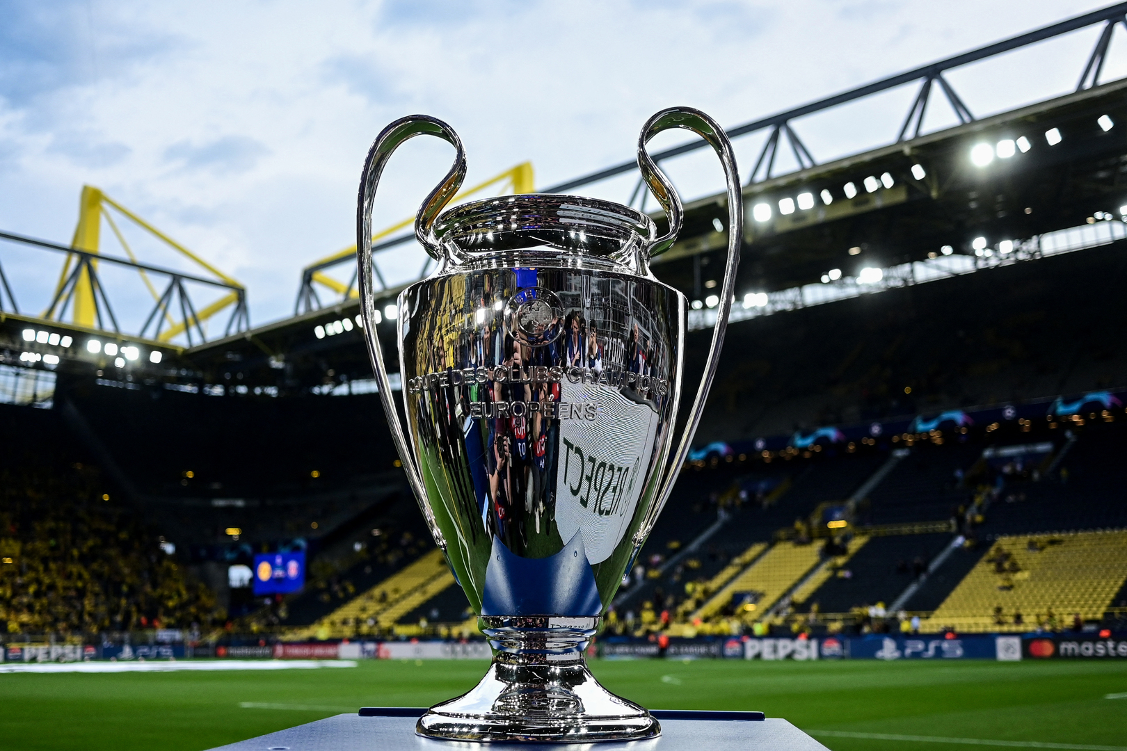 تعرف على الفرق المتأهلة إلى دوري أبطال أوروبا 2024-2025