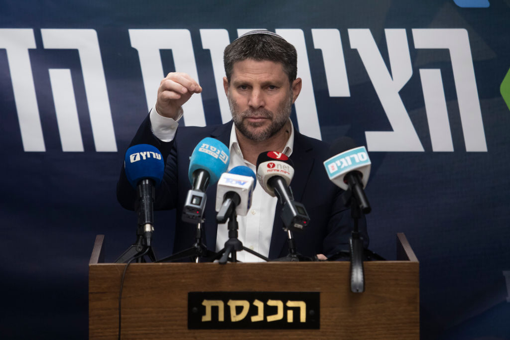 وزير إسرائيلي: رغم المعارضة الأمريكية يجب أن نقاتل حتى النصر