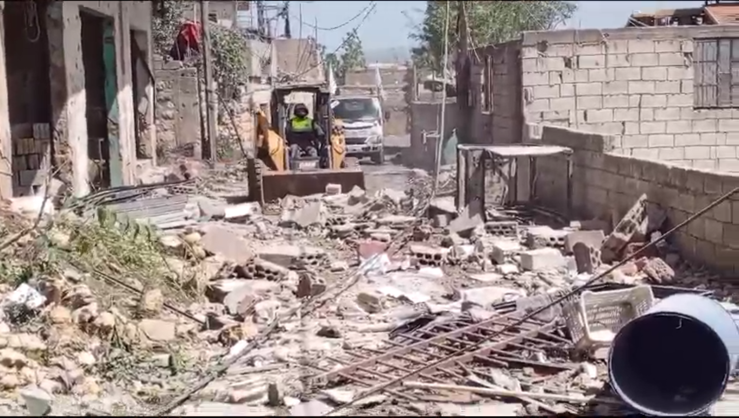 مراسلنا: إطلاق رشقة صاروخية من جنوب لبنان باتجاه مستوطنة كريات شمونة وسماع دوي انفجارات (فيديو)