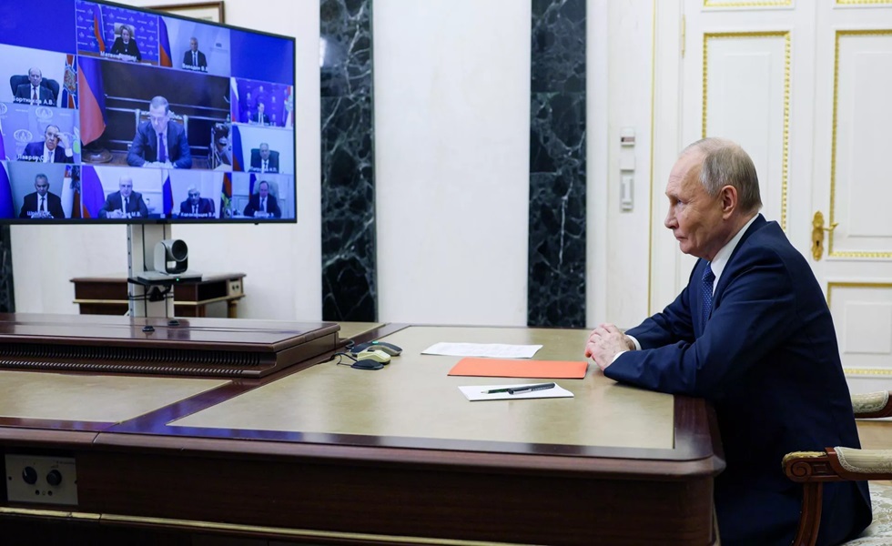 بوتين يعقد أول اجتماع لمجلس الأمن الروسي بعد التغييرات في قيادته