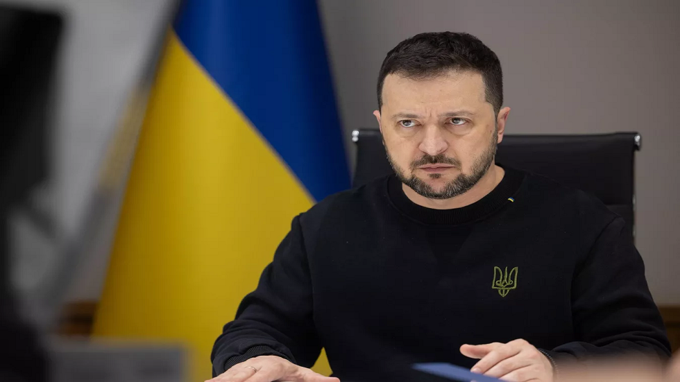 زيلينسكي يشن حملة تغييرات في جهاز الاستخبارات الخارجية الأوكرانية تطال النائب الأول للجهاز