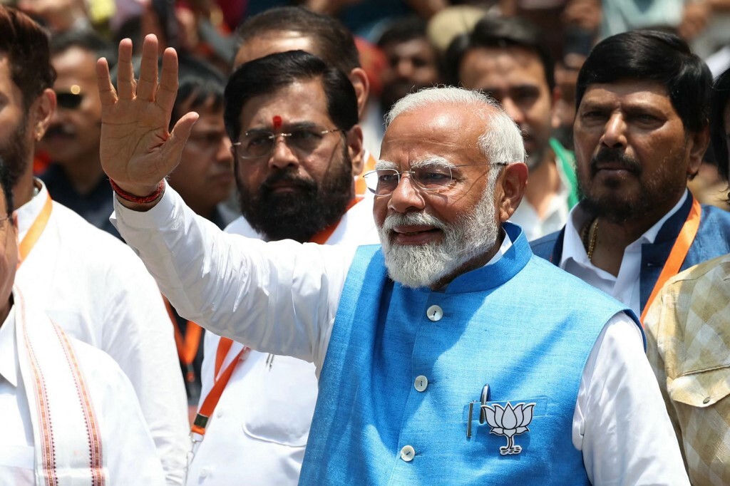 ناريندرا مودي يعلن ترشحه لانتخابات مجلس النواب الهندي