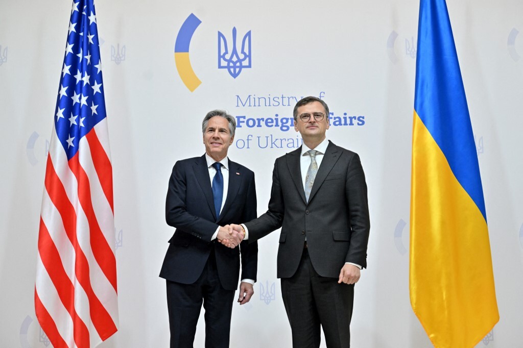 وزيرا الخارجية الأوكراني دميتري كوليبا والأمريكي أنتوني بلينكن، كييف، 15 مايو 2024