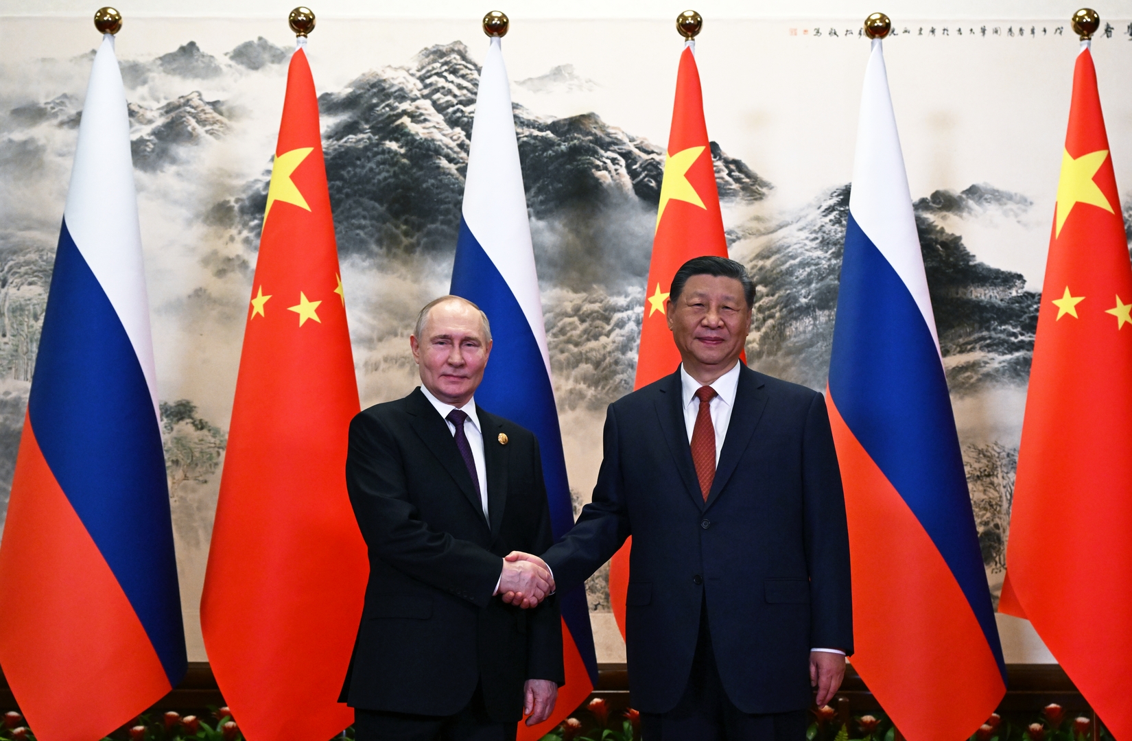 أبرز الوثائق الموقعة بين موسكو وبكين بعد مباحثات بوتين وشي