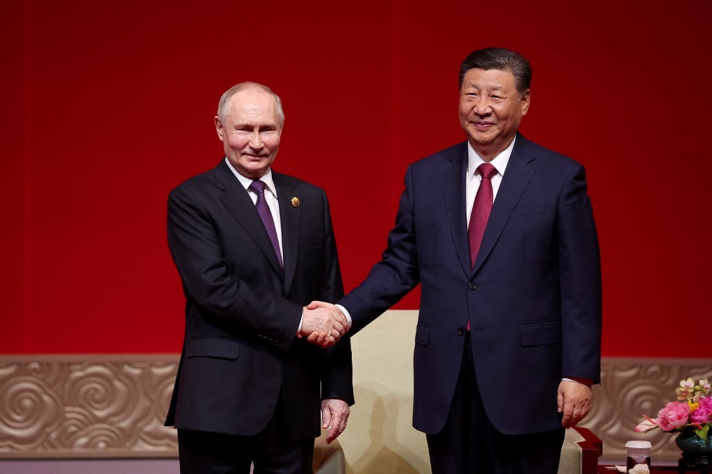 الروسي فلاديمير بوتين والرئيس الصيني شي جين بينغ.