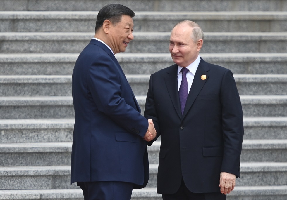 أوشاكوف يصف مباحثات بوتين وشي جين بينغ بالناجحة