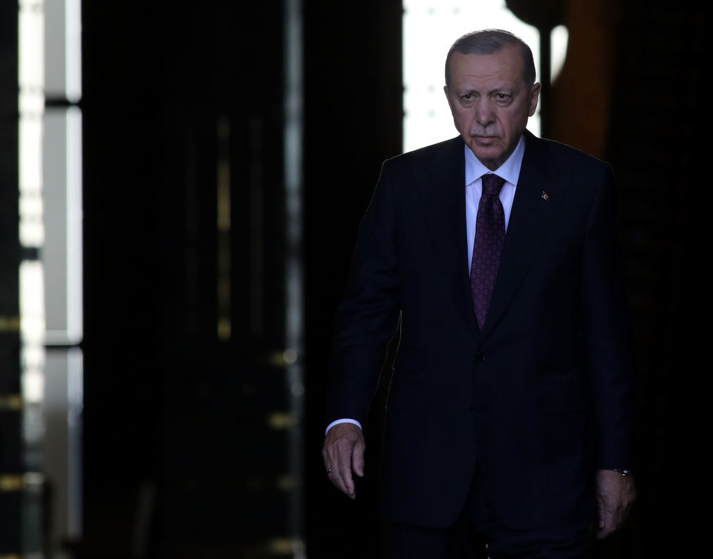 “أنتم أحصنة طروادة للفساد الاجتماعي”.. أردوغان يهاجم مسابقة الأغنية الأوروبية “يوروفيجن”
