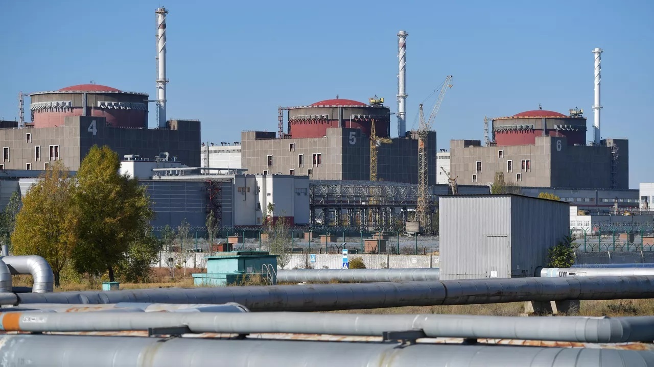 استهداف محطة زابوروجيه للطاقة النووية بمسيرة أوكرانية