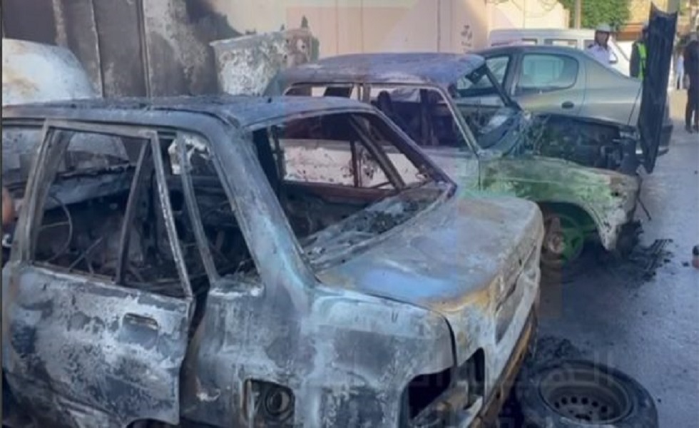 مقتل شخص جراء انفجار عبوة ناسفة بسيارته في منطقة المزة بالعاصمة السورية (فيديو)