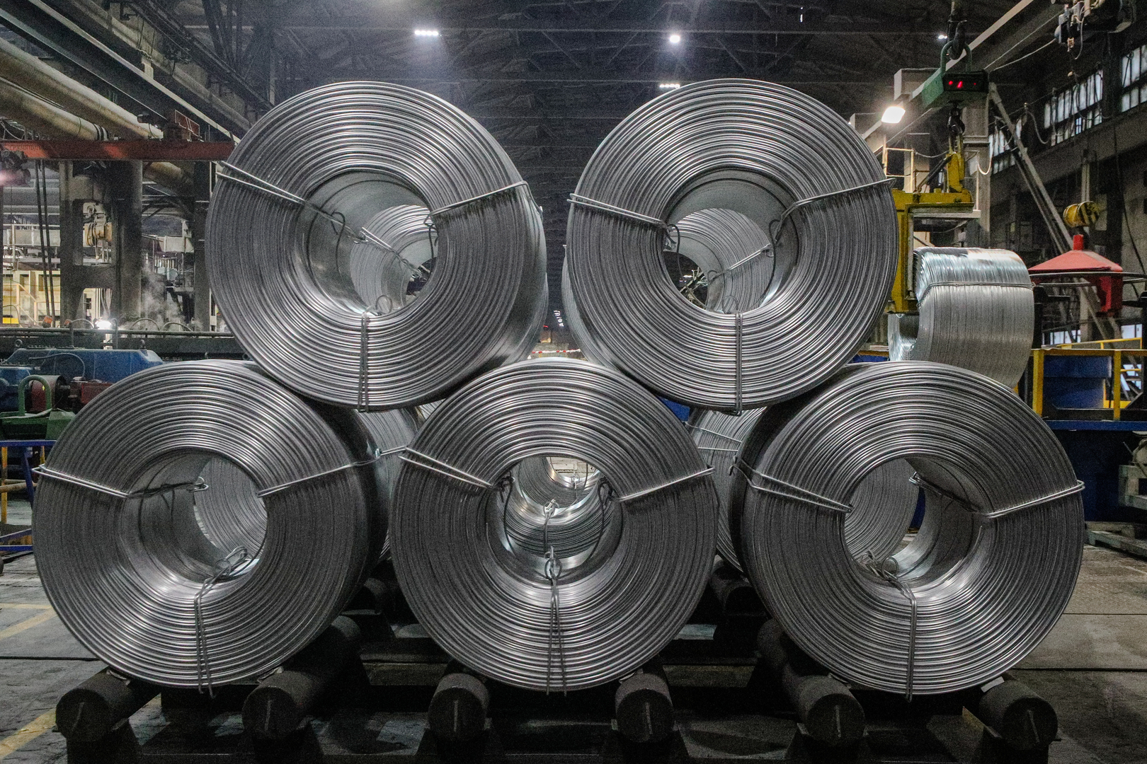 الاتحاد الأوروبي يزيد بشكل حاد مشترياته من الحديد والفولاذ والألومنيوم من روسيا
