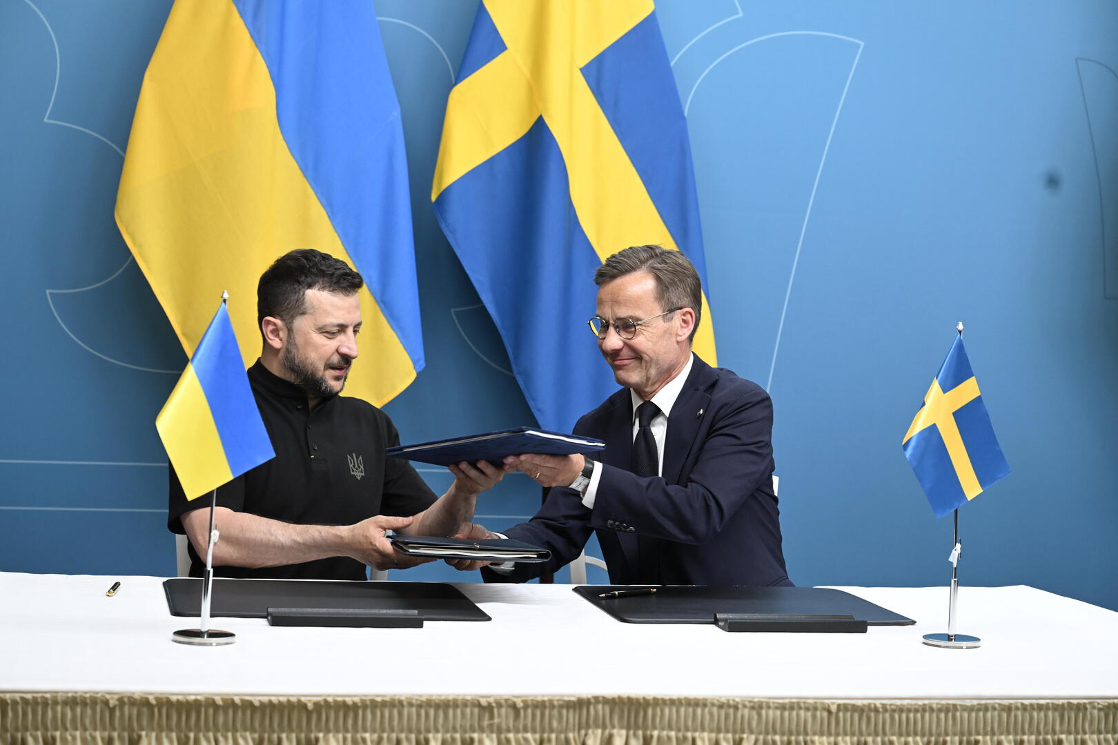 أوكرانيا والسويد توقعان اتفاقا أمنيا يتضمن الدعم في المجال العسكري