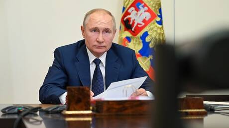 بيسكوف: بوتين سيجتمع اليوم مع الحكومة المنتهية ولايتها