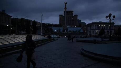 رئيس الوزراء الأوكراني يطالب المواطنين بترشيد استهلاك الكهرباء ويقول: الوضع صعب