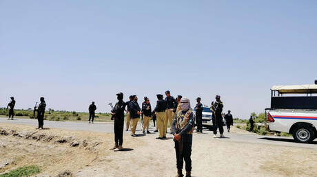 مقتل 4 أفراد من عائلة واحدة في باكستان بهجوم طائرة مسيرة قرب الحدود الأفغانية