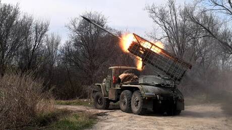 خبير بريطاني: معركة دونباس تنتهي بسيطرة روسيا على سلافيانسك