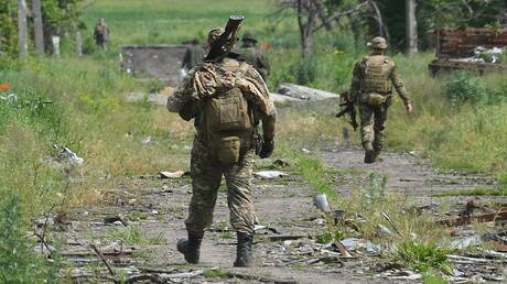 الجيش الروسي: حررنا بلدة جديدة في دونيتسك وأوكرانيا خسرت أكثر من 1.3 ألف جندي في يوم