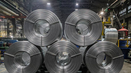 الاتحاد الأوروبي يزيد بشكل حاد مشترياته من الحديد والفولاذ والألومنيوم من روسيا