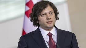 رئيس الوزراء الجورجي: تعرضت للتهديد من قبل مفوض أوروبي بسبب مشروع قانون