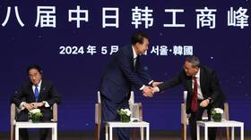 كوريا الجنوبية والصين واليابان تتفق على "نزع السلاح النووي من شبه الجزيرة الكورية"