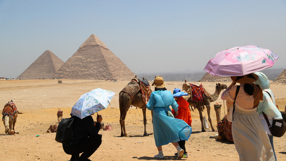 هل عبد المصريون القدماء الأصنام أم عرفوا التوحيد قبل الأديان السماوية؟