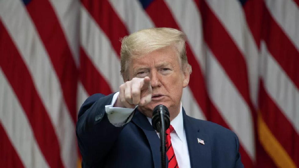 كراتشفيك: الديمقراطيون مستعدون لإلقاء اللوم على ترامب في أي شيء