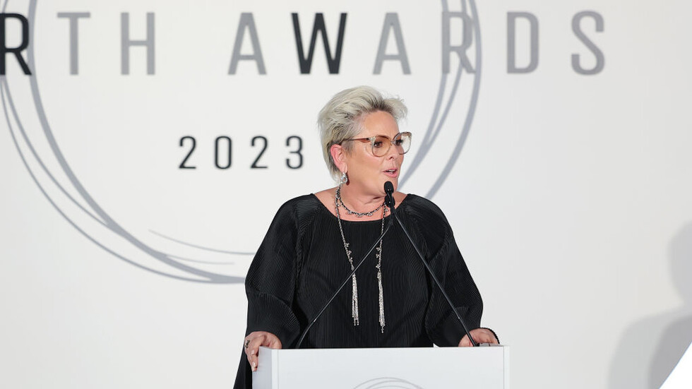 رائدة الأعمال توماسدوتير تفوز بالانتخابات الرئاسية في أيسلندا