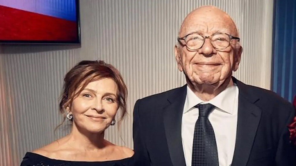 في عمر الـ93.. قطب الإعلام الأمريكي روبرت مردوخ يعلن زواجه للمرة الخامسة من عالمة أحياء روسية