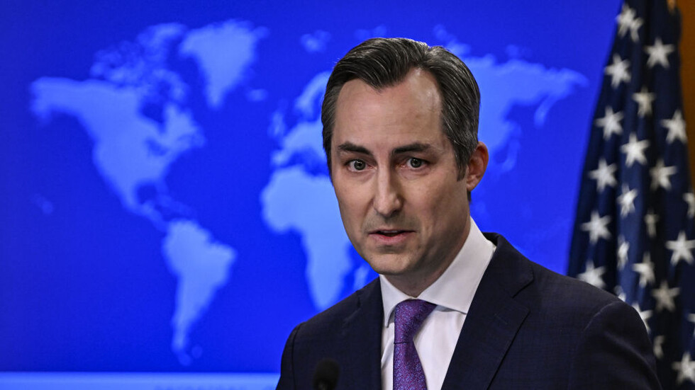 هل هي زلة لسان؟.. المتحدث باسم الخارجية الأمريكية: لإسرائيل الحق في استهداف "المدنيين" في غزة